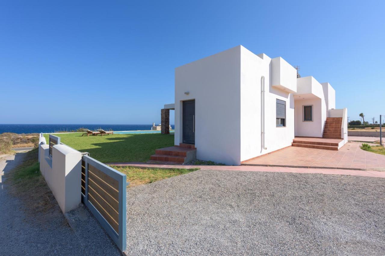 Cristelia Seafront & Pool Villa Lakhania Extérieur photo